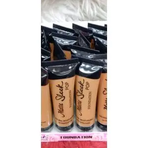 Sleek 2Pcs Matte Poreless Liquid Foundation+L.a Girl Concealer