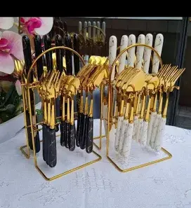 24Pcs Silverware Flatware Sets,Stainless Steel Cutlery Set, Spoons Forks Knives, Modern Design
